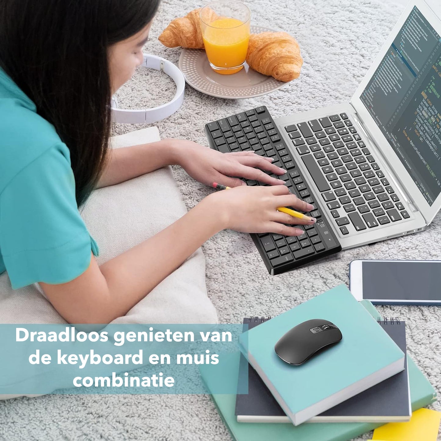 Gadgetplace Draadloos Toetsenbord met Muis Set