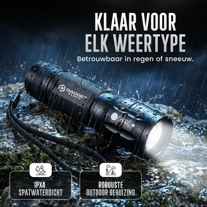 Gadgetplace LED Zaklamp op Batterijen - 1500 Lumen